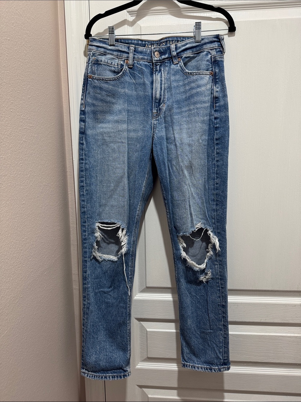 American Eagle Outfitters Distressed Medium Blue Boyfriend Jeans